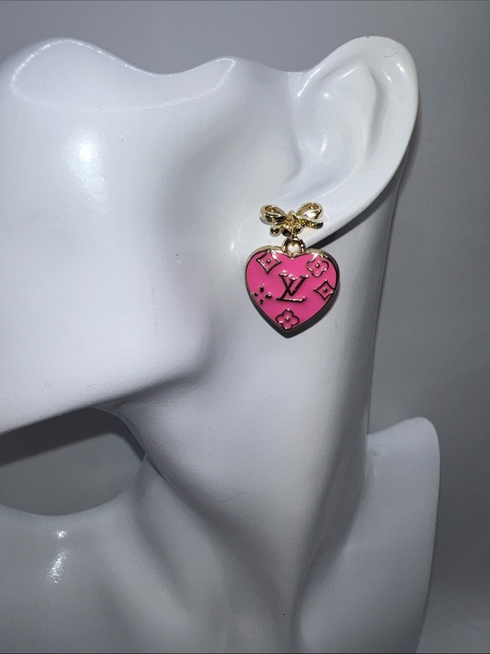 Upcycled Jewelry - 1418. Hot Pink Heart Drop Earrings with Gold Bow